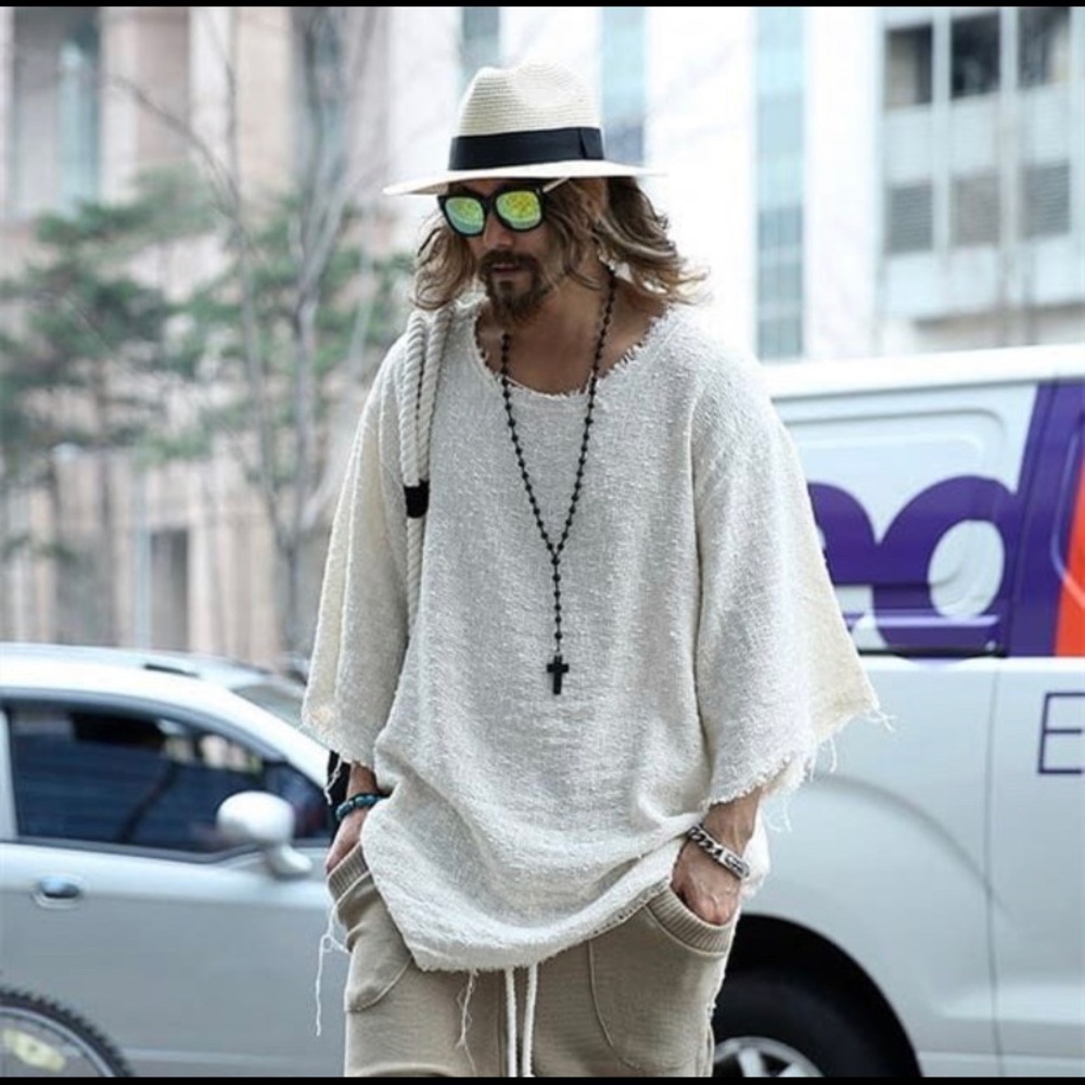 Oversized raw shirt